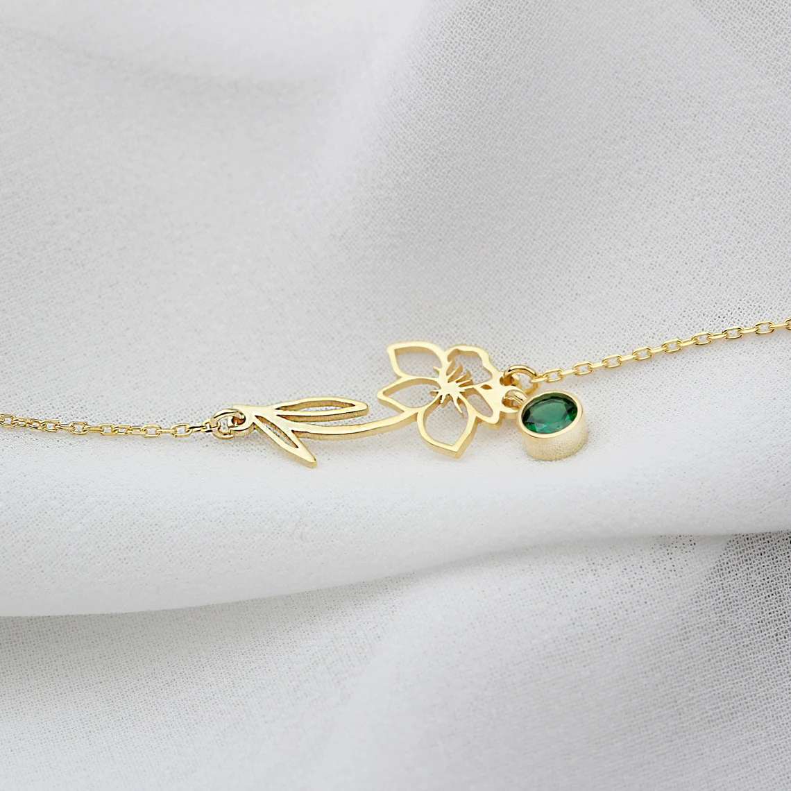 Personalized Birth Flower Bracelet