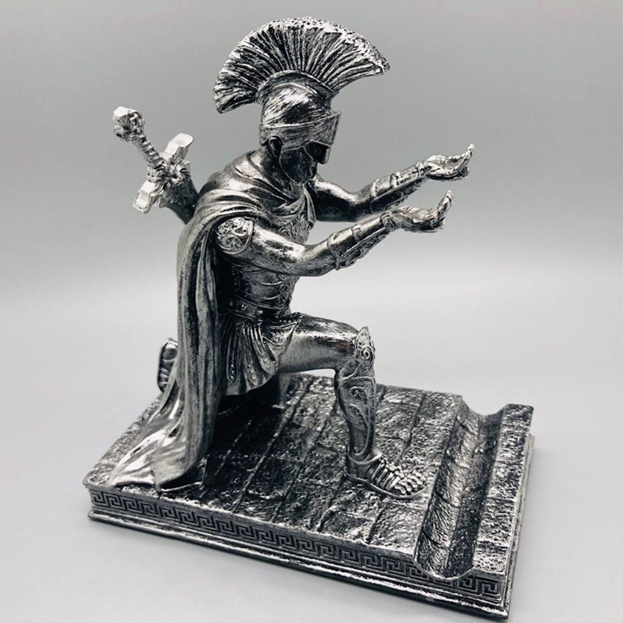 đ„SALE 50% OFFđ„Roman commander statue desk decoration pen holder