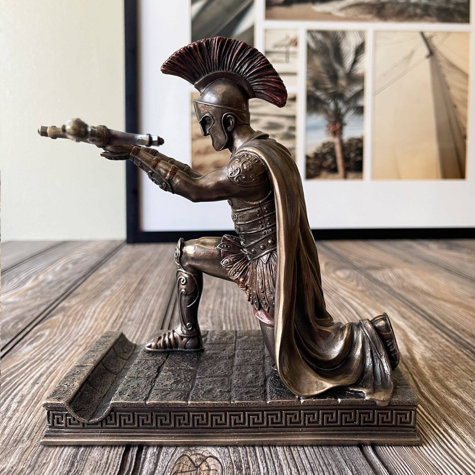 đ„SALE 50% OFFđ„Roman commander statue desk decoration pen holder
