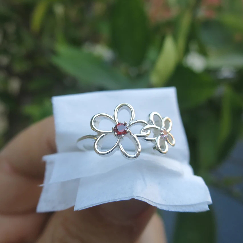 2 Stones Floral Design Ring