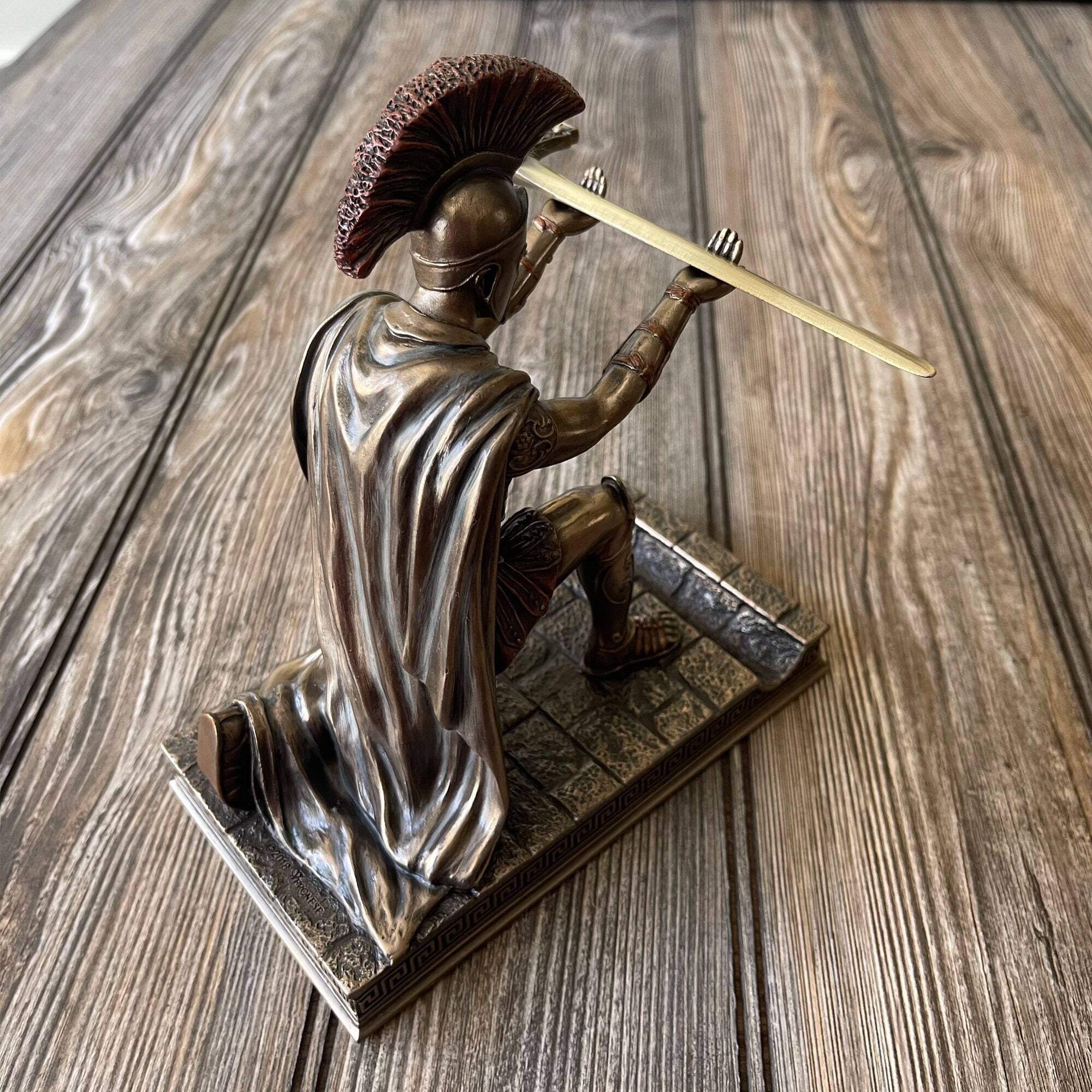 đ„SALE 50% OFFđ„Roman commander statue desk decoration pen holder